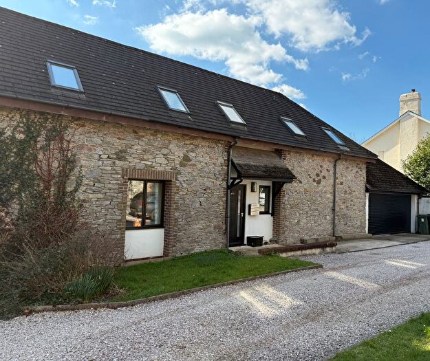 4 Bedroom Barn Conversion For Sale In Ingsdon, Newton Abbot, TQ12