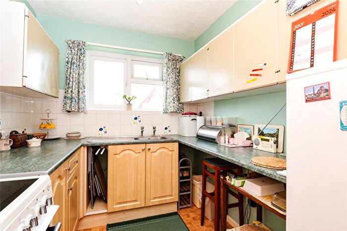 2 Bedroom Flat For Sale In Sandringham Court, Old Salts Farm Road, Lancing, West Sussex, BN15