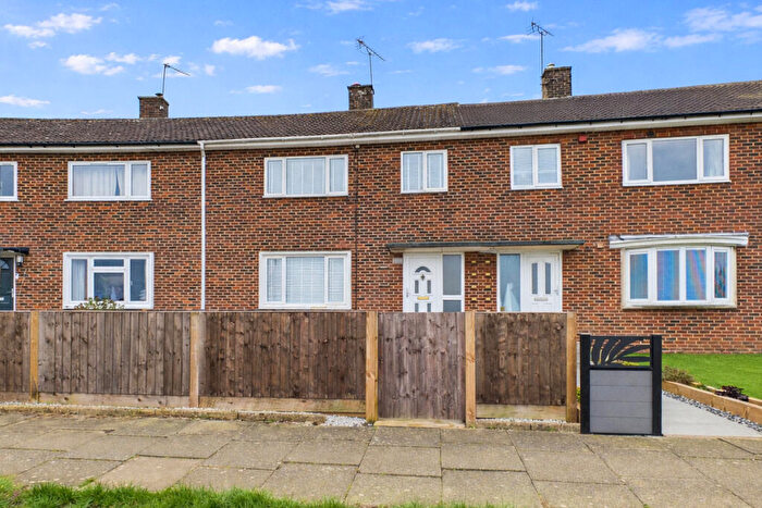 3 Bedroom Terraced House For Sale In Knightsbridge Way, Hemel Hempstead, HP2