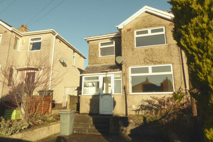 3 Bedroom Semi-Detached House To Rent In Peel Avenue, Lancaster, LA1