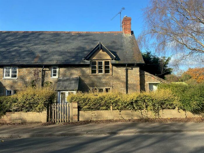 3 Bedroom House To Rent In Fordhay Terrace, East Chinnock, Yeovil, BA22