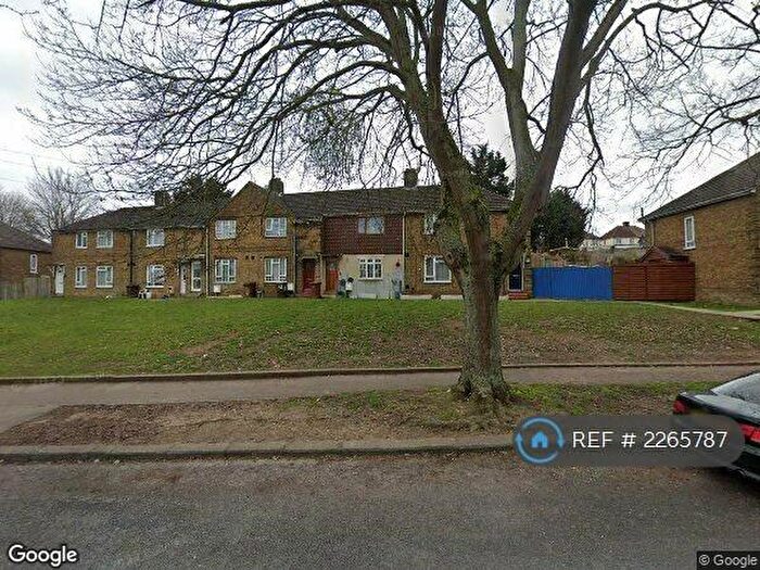 3 Bedroom Terraced House To Rent In Darnley Road, Rochester, ME2