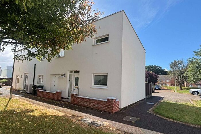 3 Bedroom Semi-Detached House For Sale In Worcester Court, Howe Road, Gosport, PO13