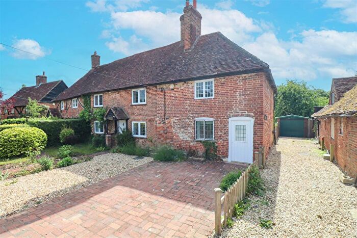 4 Bedroom Semi Detached House For Sale In Hook Road, Greywell, Hook, RG29