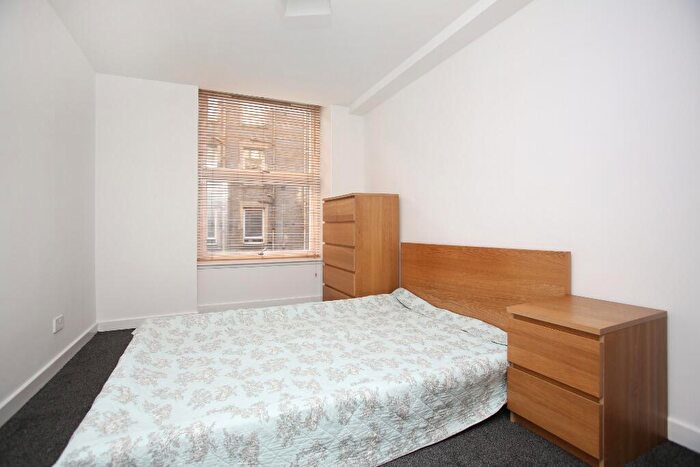 1 Bedroom Flat To Rent In Bothwell Street, Easter Road, Edinburgh, EH7