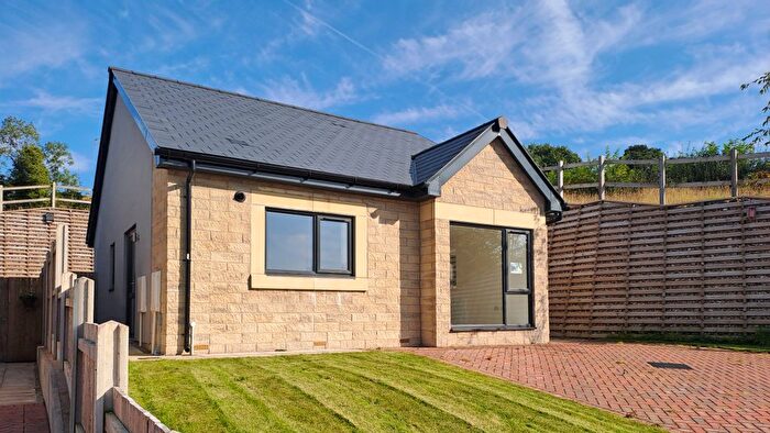 2 Bedroom Bungalow For Sale In Castlestead Close, Kendal, LA9