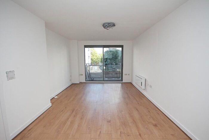 2 Bedroom Apartment To Rent In Dakota Building, One Development, Deals Gateway, Lewisham, SE13