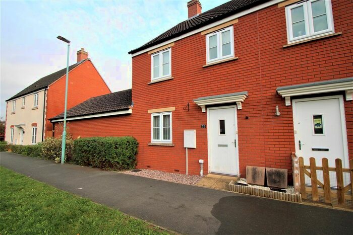 3 Bedroom Semi-Detached House To Rent In Falcon Road, Walton Cardiff, Tewkesbury, GL20