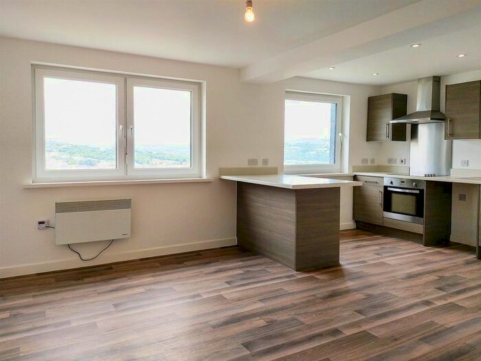 1 Bedroom Flat To Rent In Parkwood Rise, Keighley, BD21