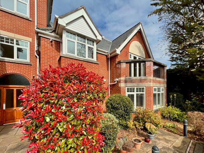 2 Bedroom Apartment To Rent In Barkfield Mansions, A Wicks Lane, Formby, L37