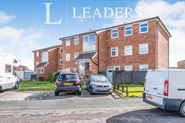 2 Bedroom Flat To Rent In Moat Court, Gale Moor Avenue, PO12