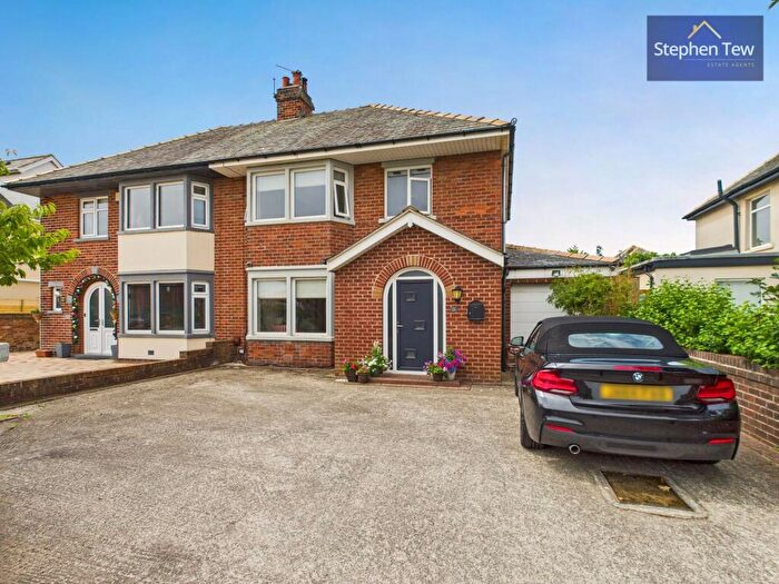 3 Bedroom Semi Detached House For Sale In Raleigh Avenue, Blackpool, FY4