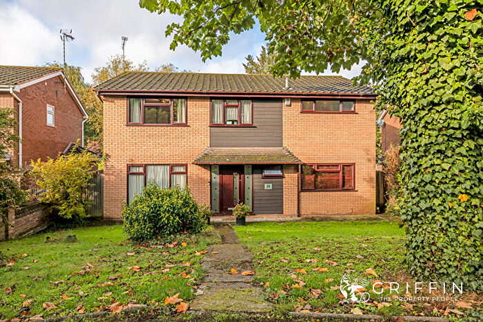 5 Bedroom Detached House For Sale In Chantry Crescent, Stanford-Le-Hope, SS17