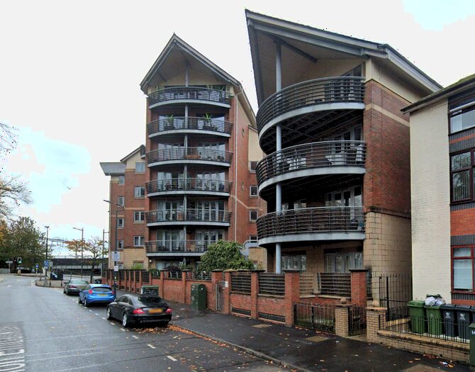2 Bedroom Apartment To Rent In Fitzhamon Embankment, Cardiff(City), CF11