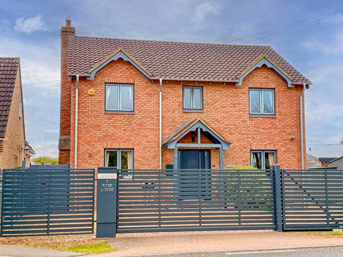 4 Bedroom Detached House For Sale In Earith Road, Colne, PE28