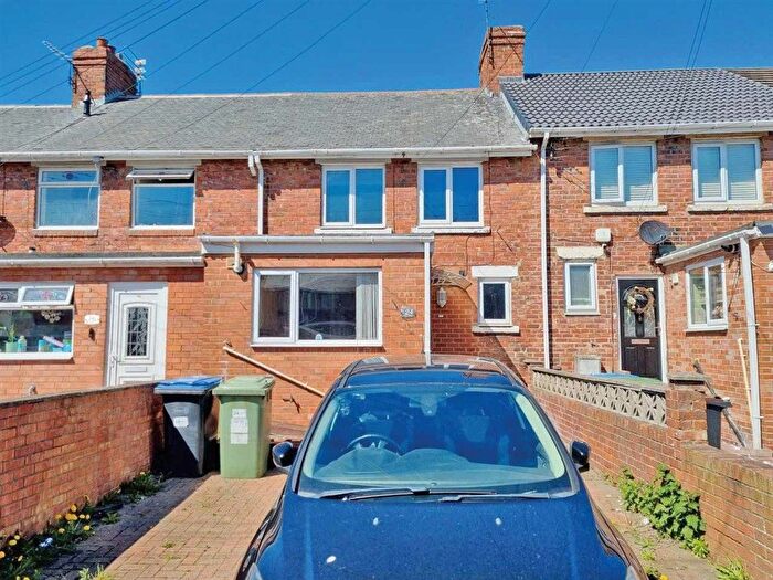 3 Bedroom Terraced House For Sale In Wordsworth Road, Peterlee, SR8