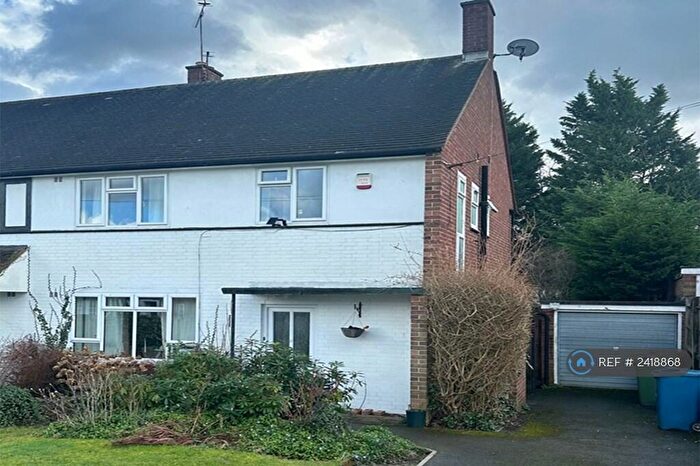 3 Bedroom Semi-Detached House To Rent In Evelyn Drive, Pinner, HA5