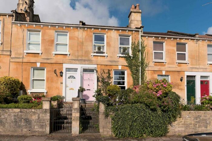2 Bedroom House To Rent In Otago Terrace, Larkhall, BA1