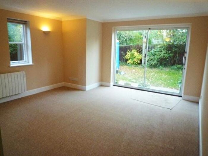 2 Bedroom Apartment To Rent In Springfield Road, Bury St Edmunds, IP33
