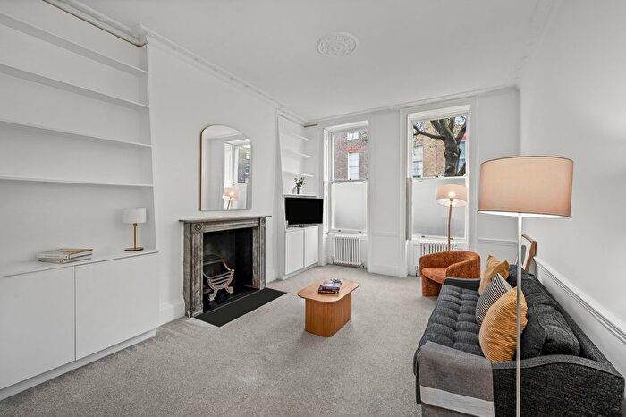 1 Bedroom Flat To Rent In Guilford Street, Holborn And Covent Garden, WC1N