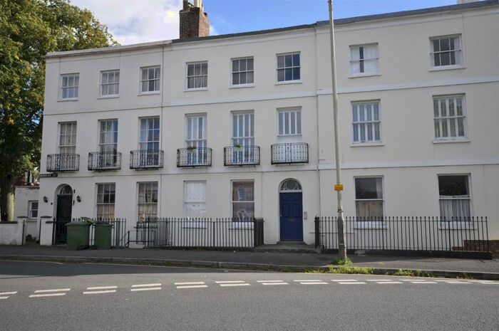 1 Bedroom Flat To Rent In Flat Berkeley Street Cheltenham, GL52