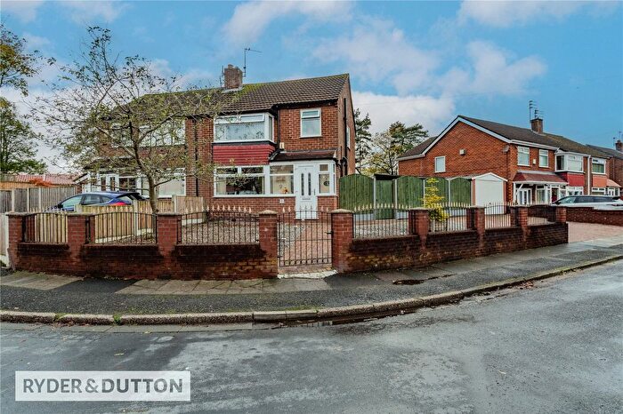 3 Bedroom Semi-Detached House For Sale In Cleworth Road, Middleton, Manchester, M24