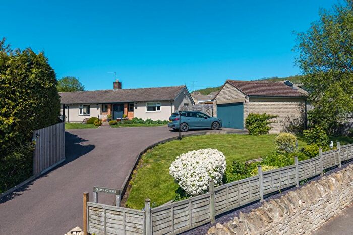 4 Bedroom Property For Sale In Stockwell Lane, Woodmancote, Cheltenham, GL52