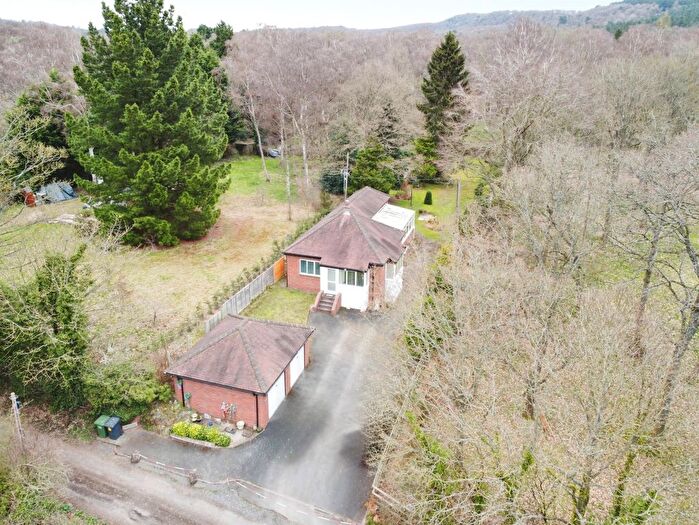 2 Bedroom Detached House For Sale In Castle Hill, Wolverley, Kidderminster, DY11