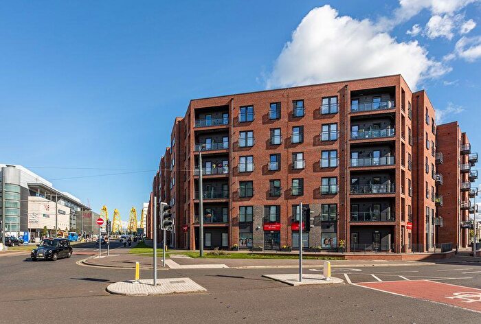 2 Bedroom Flat For Sale In / Victoria Quay, Edinburgh, EH6