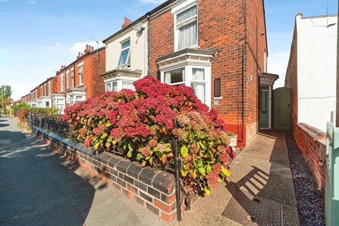 2 Bedroom Semi-Detached House For Sale In West End Road, Habrough, DN40