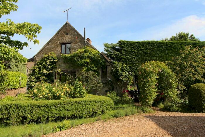 3 Bedroom Barn Conversion For Sale In High Street, Great Rollright, Chipping Norton, OX7