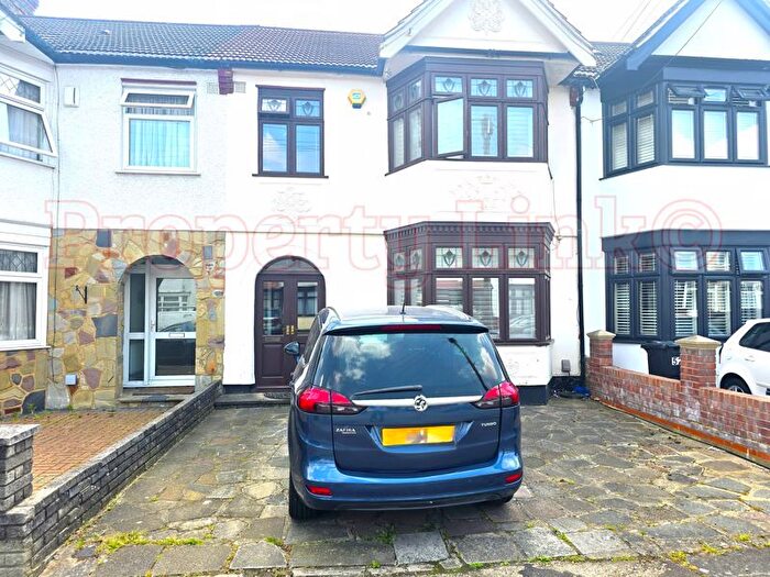 3 Bedroom Property To Rent In St. Andrews Road, Ilford, IG1