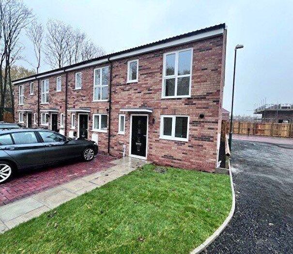 3 Bedroom End Of Terrace House To Rent In Shearan Close, Hebburn, Tyne And Wear, NE31