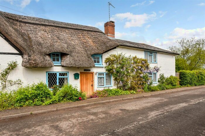 4 Bedroom Cottage For Sale In Little Ann Road, Little Ann, Andover, SP11