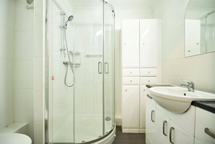 1 Bedroom Retirement Property To Rent In Deans Mill Court, The Causeway, Canterbury, CT1