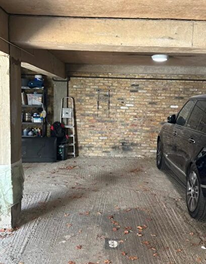 Garage / Parking To Rent In Charles Lane, London, NW8