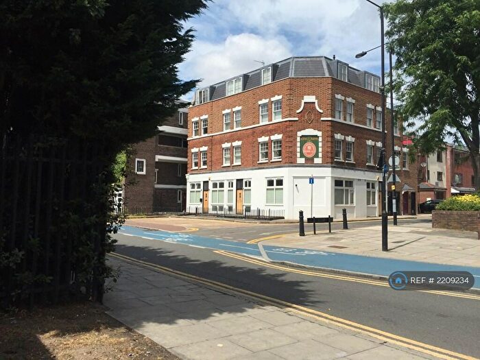 2 Bedroom Flat To Rent In London, London, E1