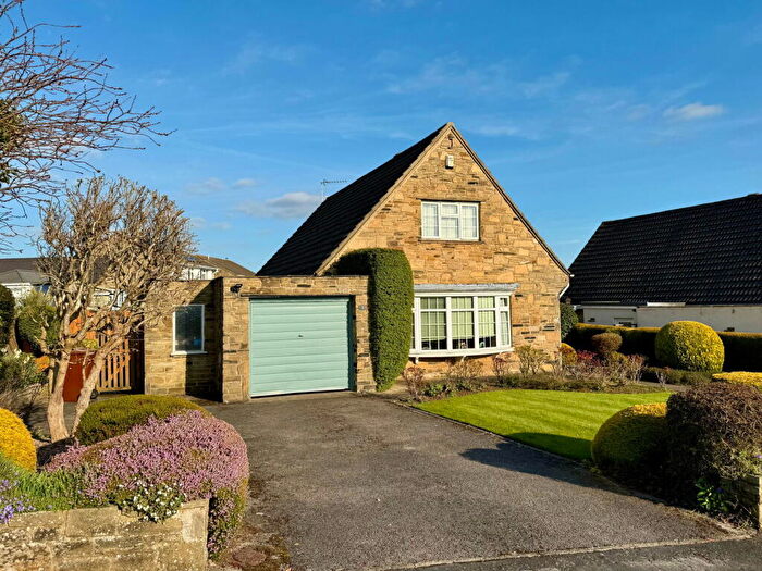 4 Bedroom Detached House For Sale In Wetherby, Grasmere Avenue, LS22