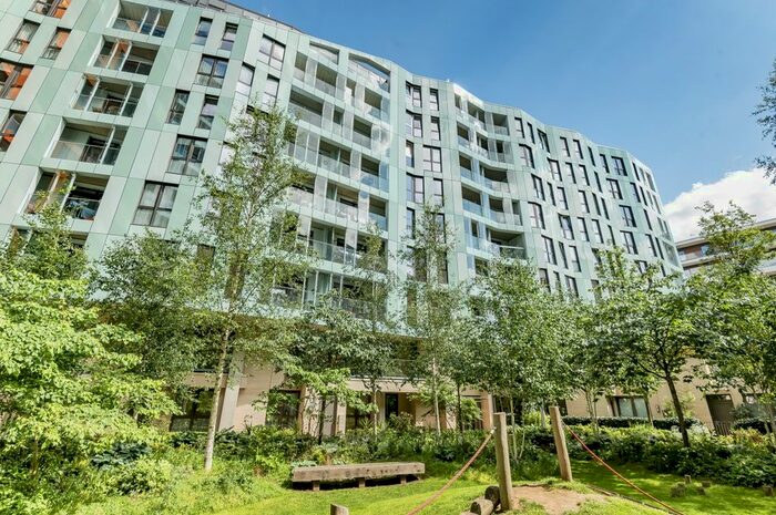 1 Bedroom Flat To Rent In Cable Walk, London, SE10