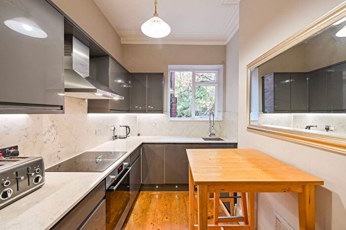 1 Bedroom Flat To Rent In Milton Park, Highgate, London, N6