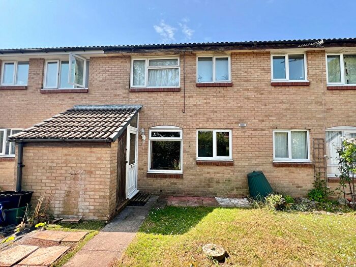 1 Bedroom Flat For Sale In Allington Close, Taunton - No Onward Chain!, TA1