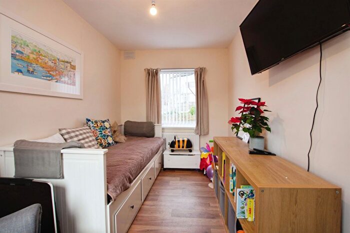 3 Bedroom Detached House For Sale In Ingram Road, Bulwell, Nottingham, NG6