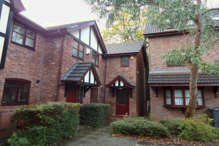 2 Bedroom Mews House To Rent In Blackburn Gardens, Manchester, M20