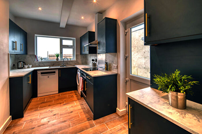 5 Bedroom House To Rent In Soundwell Road, Soundwell, South West, BS16