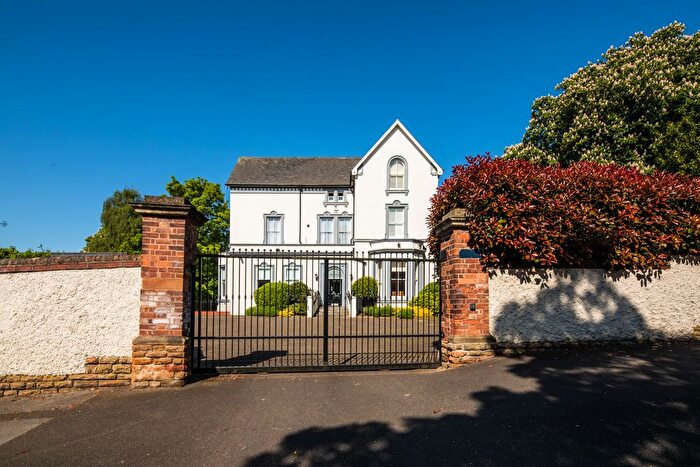 1 Bedroom Flat For Sale In Cavendish Crescent North, The Park, NG7