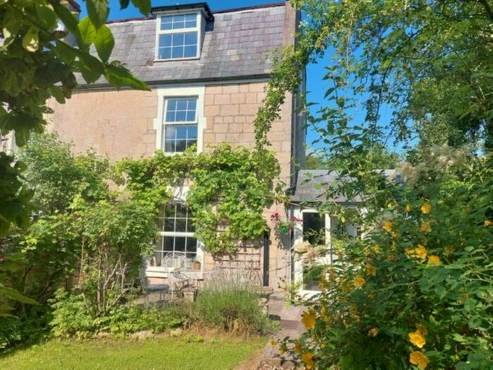 4 Bedroom Semi-Detached House For Sale In Oldford, Frome, BA11