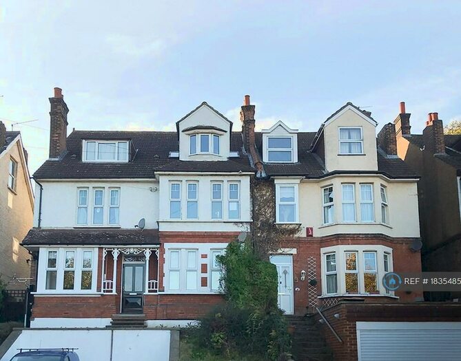 1 Bedroom Flat To Rent In Avondale Road, South Croydon, CR2