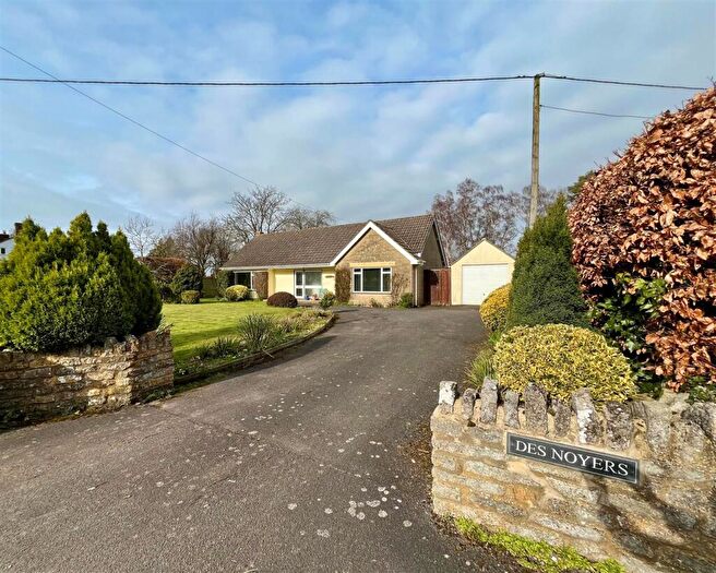 2 Bedroom Detached Bungalow For Sale In Sutton Montis, Yeovil, Somerset, BA22