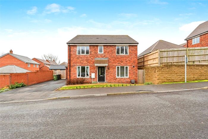 4 Bedroom Detached House For Sale In Harrison Way, Rownhams, Southampton, Hampshire, SO16