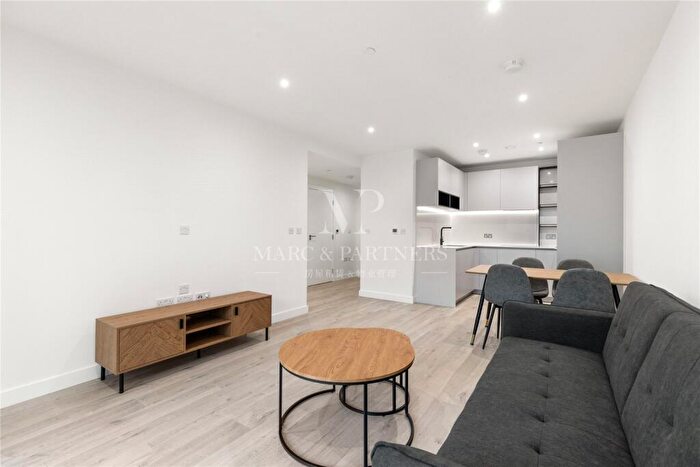 1 Bedroom Apartment To Rent In Hawker House, Woodberry Down, London, N4